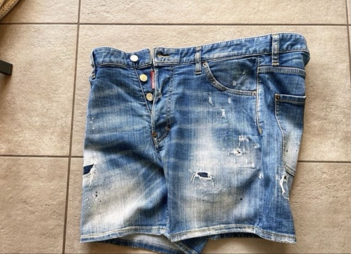 Dsquared2 Jeans: Dsquared2 Sid Vicious shorts jeans uomo 48 – Gebraucht aus Mendrisio von fly_9wzx 3