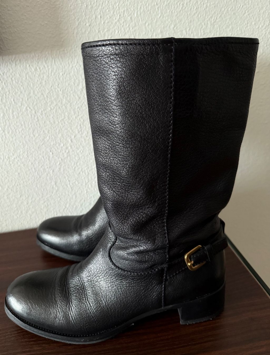 Prada Scarpe da donna: PRADA LEATHER BOOTS – Usato da Zollikon venduto da ces-chic 1