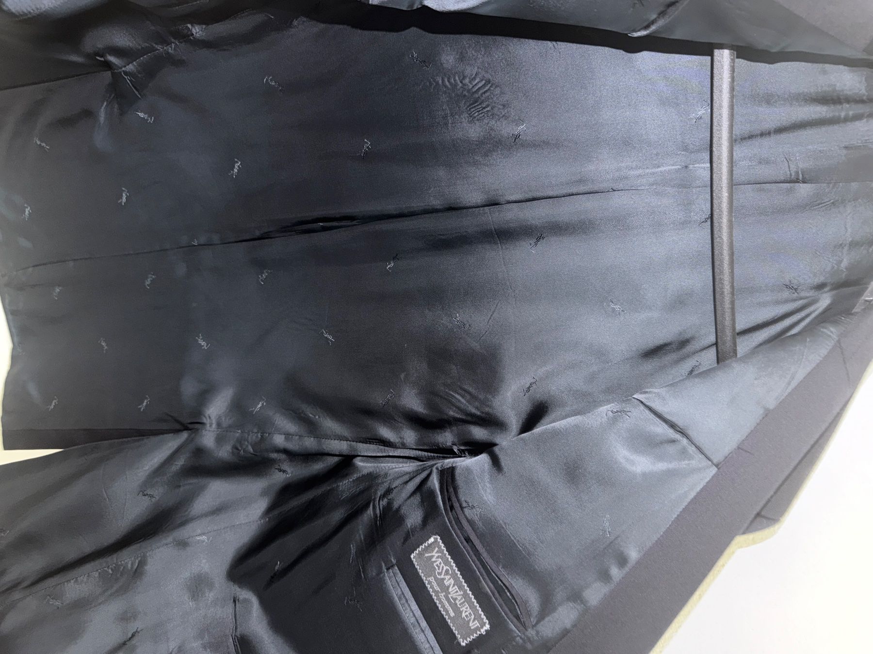 Saint Laurent Giacche: YvesSaintLaurent Anzugs Jacke – Nuovo (secondo la descrizione) da Kilchberg ZH venduto da ale_29dn 1