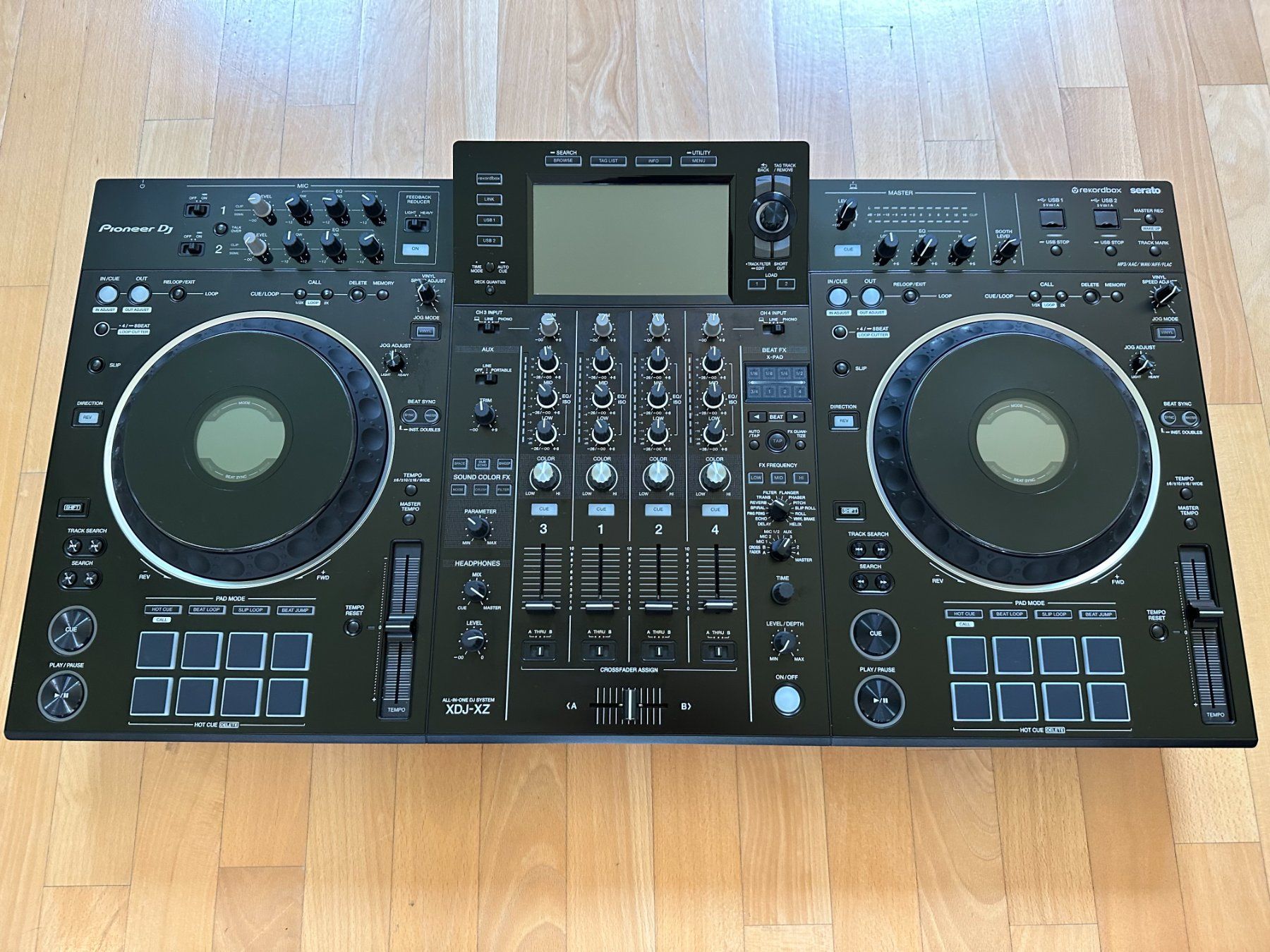 Pioneer XDJ XZ (Gebraucht) in Zürich für CHF 1709 – mit Lieferung