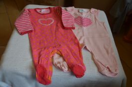 TAILLE 56 - 2 PIJAMAS