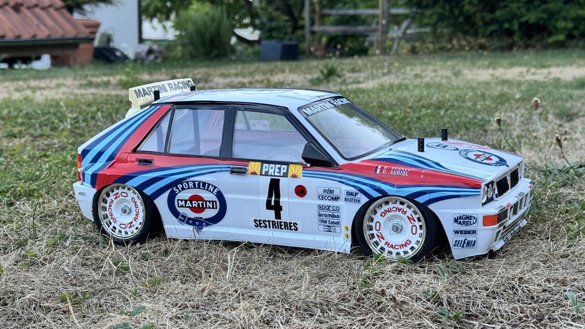Tamiya Modellismo RC: Tamiya Lancia Delta Martini Racing – Nuovo (secondo la descrizione) da Biberist venduto da Phippu83