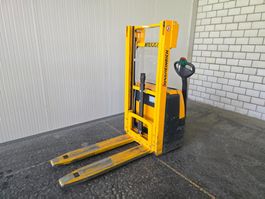 Stapler Jungheinrich EJC 110 Baujahr 2015 Hub 250cm