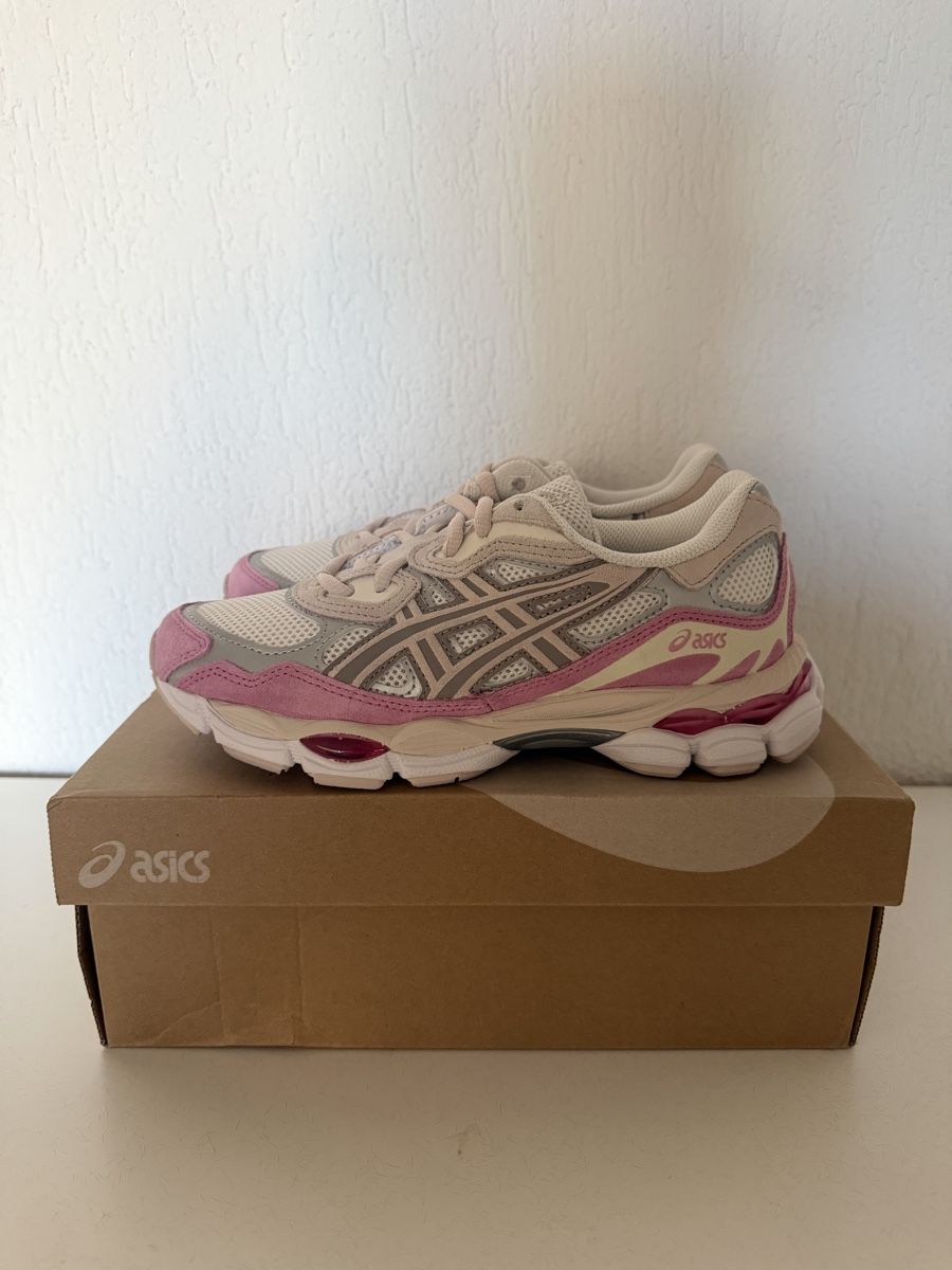 Asics Scarpe da donna: Asics Nyc Mineral Beige  – Nuovo e nell'imballaggio originale da Dübendorf venduto da Sneaker_Seller