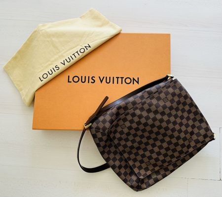 Magnifique sac à bandoulière Musette Salsa de Louis Vuitton