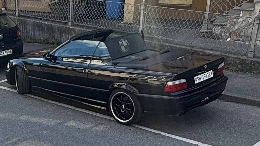 BMW Autos: Bmw E36 325i Cabrio – Gebraucht aus Langwiesen von Schwedenpanzer88 3