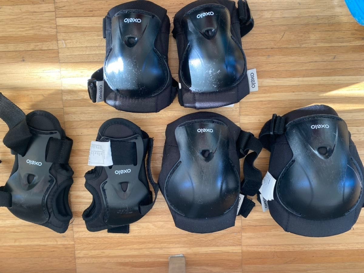 Oxelo Protezioni & Imbottiture: Oxelo Schoner-Set XS, idealer Schutz! – Nuovo (secondo la descrizione) da Zürich venduto da umzug014 3