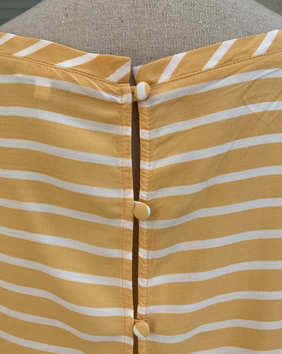 Opus Top: Superbe top rayé 100%viscose OPUS ouvert dans le dos t.42 – Nuovo (secondo la descrizione) da Martigny venduto da only__you 2