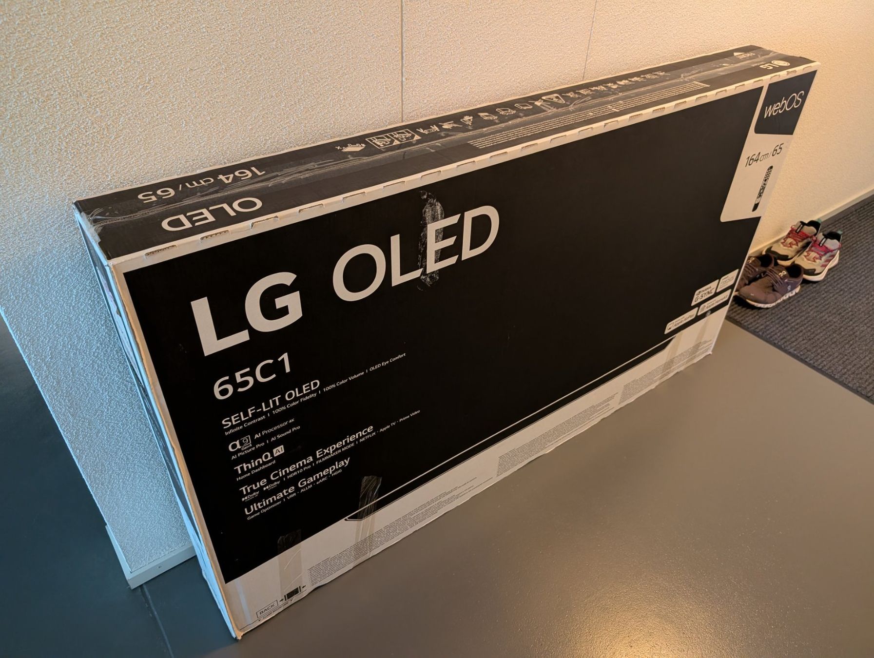 LG Televisori: LG OLED C1 65" 4K TV, OVP – Usato da Zürich venduto da dev_oyster 6