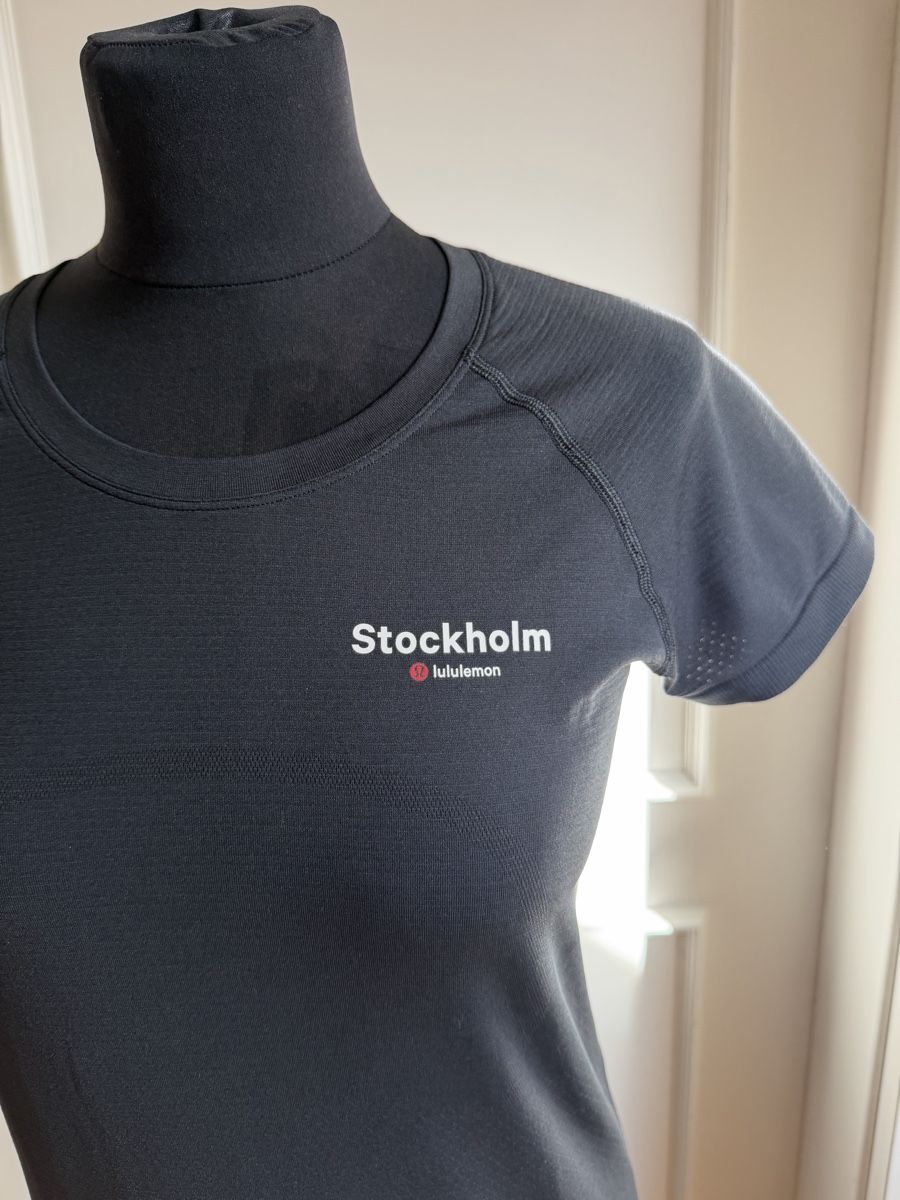Lululemon T-Shirts: Lululemon T-Shirt – Gebraucht aus Thun von mir_8tjd 2