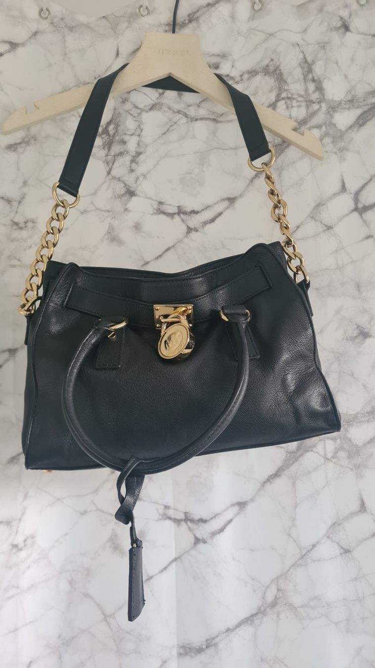Michael Kors Borse da donna: Michael Kors Tasche schwarz/gold – Nuovo (secondo la descrizione) da Lohn-Ammannsegg venduto da GuessT 1