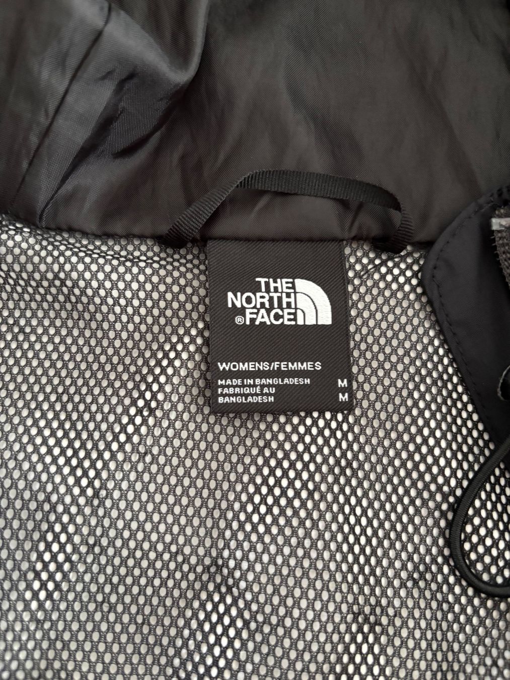 North Face Jacken: Damen Regenjacke North Face – Gebraucht aus Gümmenen von Duke1976 4