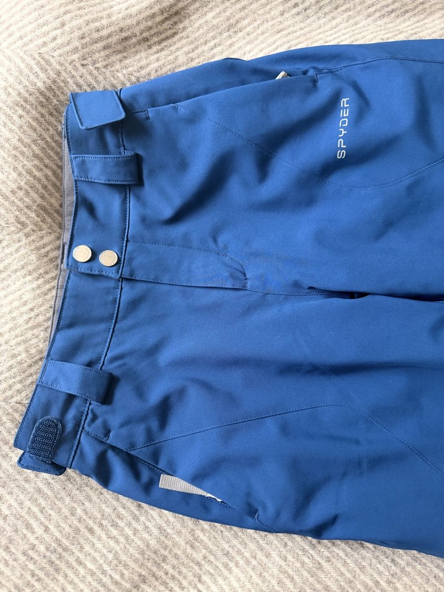 Spyder Pantaloni: Spyder ski pants, blue. Size 12. Practically new condition. – Nuovo (secondo la descrizione) da Männedorf venduto da iza04 4