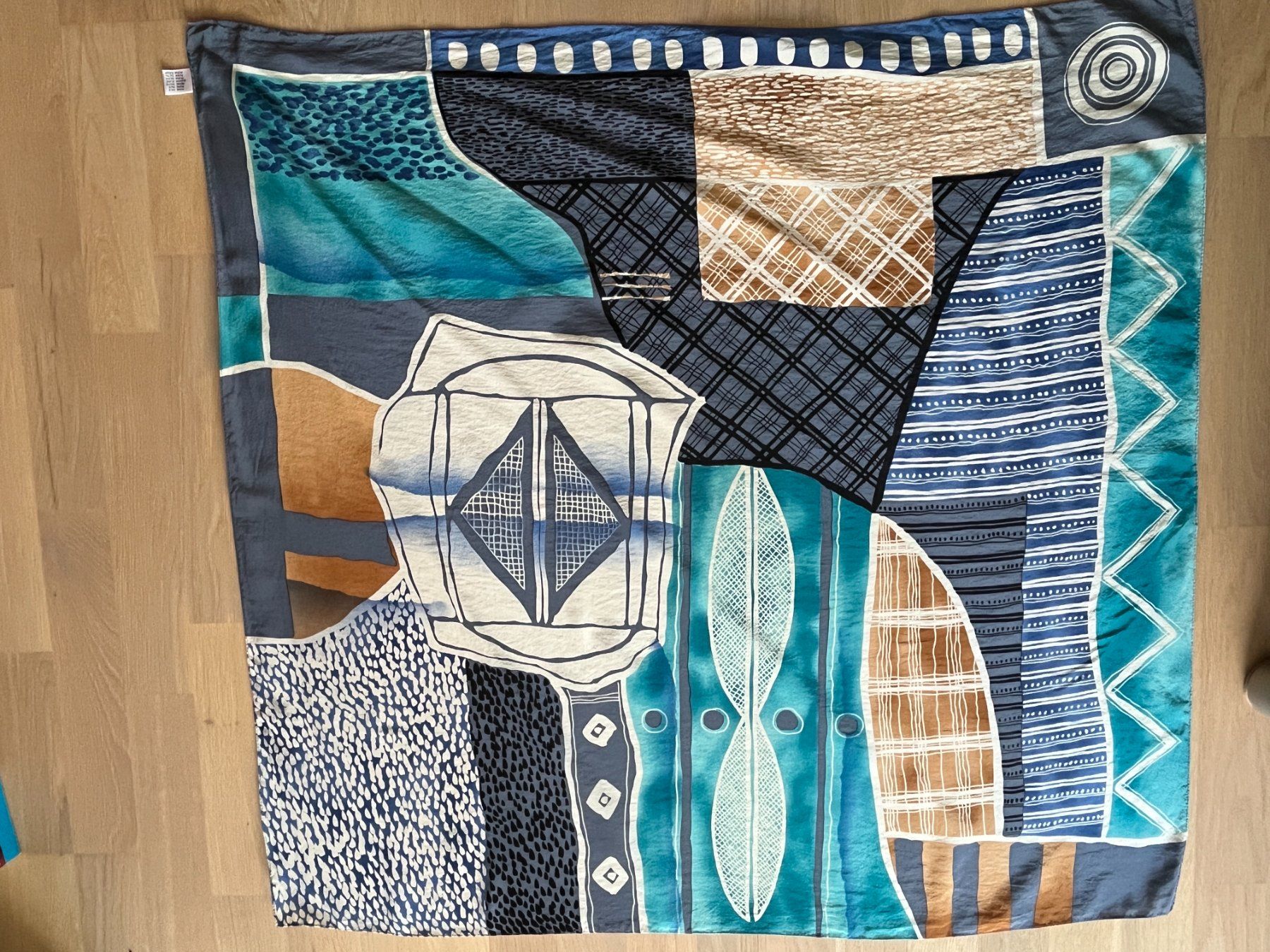 Foulards, Tücher & Schals: Foulard aus Seide - Seidentuch – Gebraucht aus Uetendorf von Florabella01 1