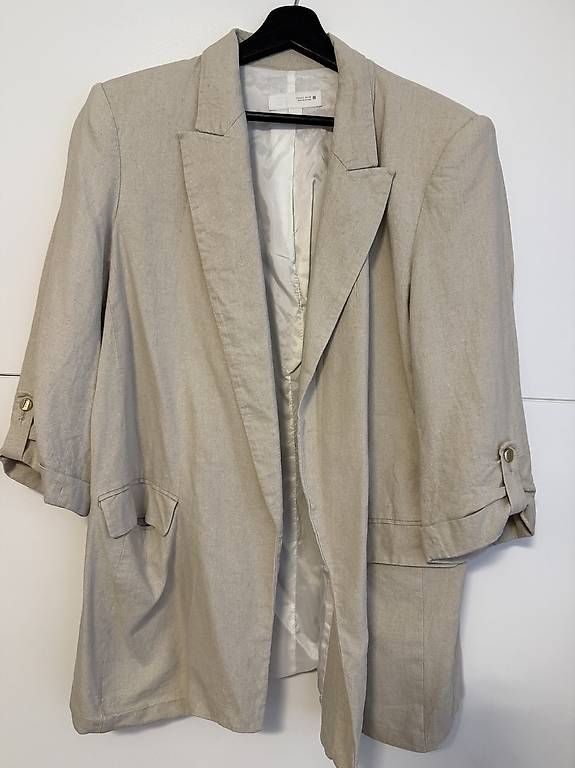Zara Anzüge & Kostüme: Zara Blazer L – Gebraucht aus Wetzikon ZH von Em_Sa