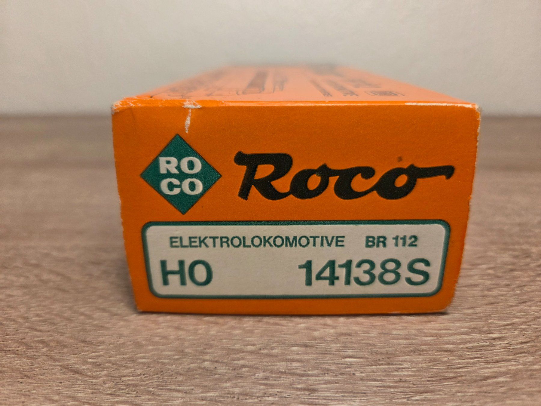 Roco Modellini di ferrovie: Roco 14138S E-Lok BR 112 DB H0 – Difettoso da St-Aubin-Sauges venduto da Lo_Go 7