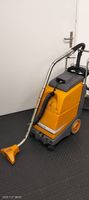 Taski/Teppichreinigungsmaschine