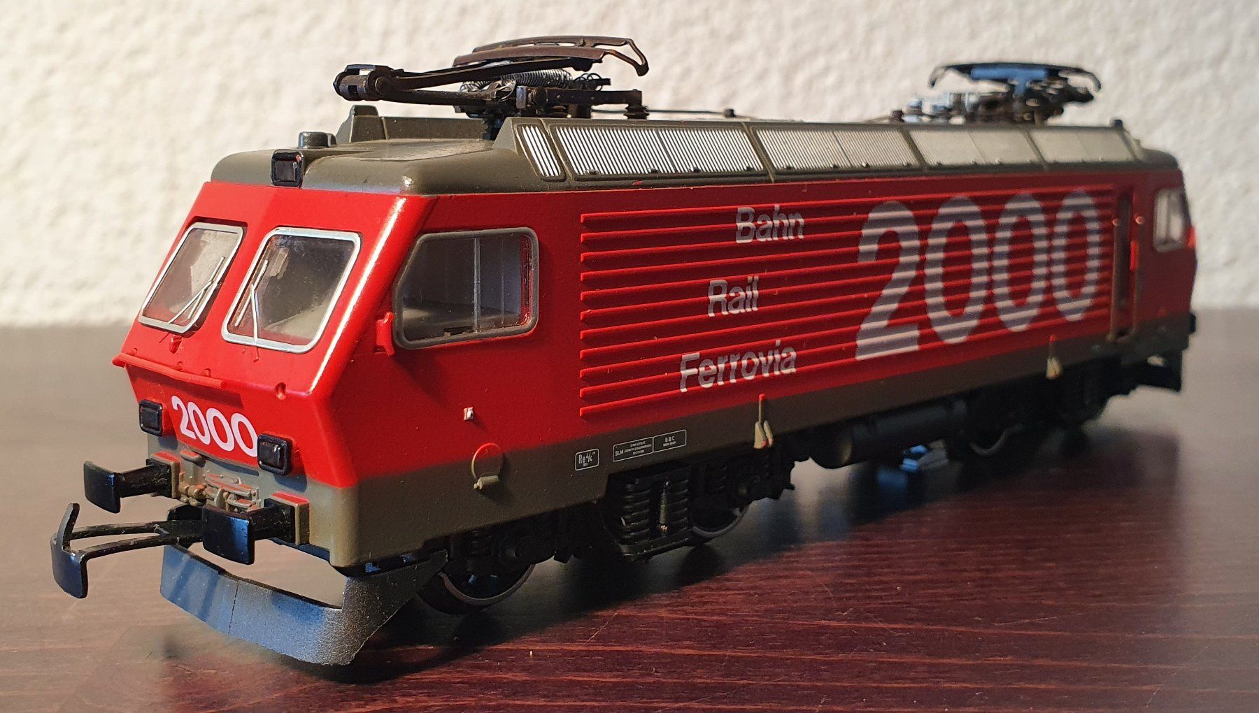 Märklin Modelleisenbahnen: MÄRKLIN: SBB Re 4/4IV "BAHN 2000" MFX DIGITAL – Gebraucht aus Biglen von taunus82 2