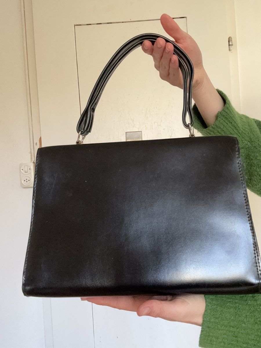 Borse da donna: Vintage Tasche Leder – Usato da Lauwil venduto da nina-lara 1