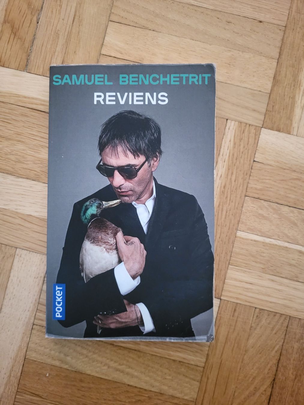 Libri: livre - reviens - Samuel benchetrit – Usato da Genève venduto da Poupoulita