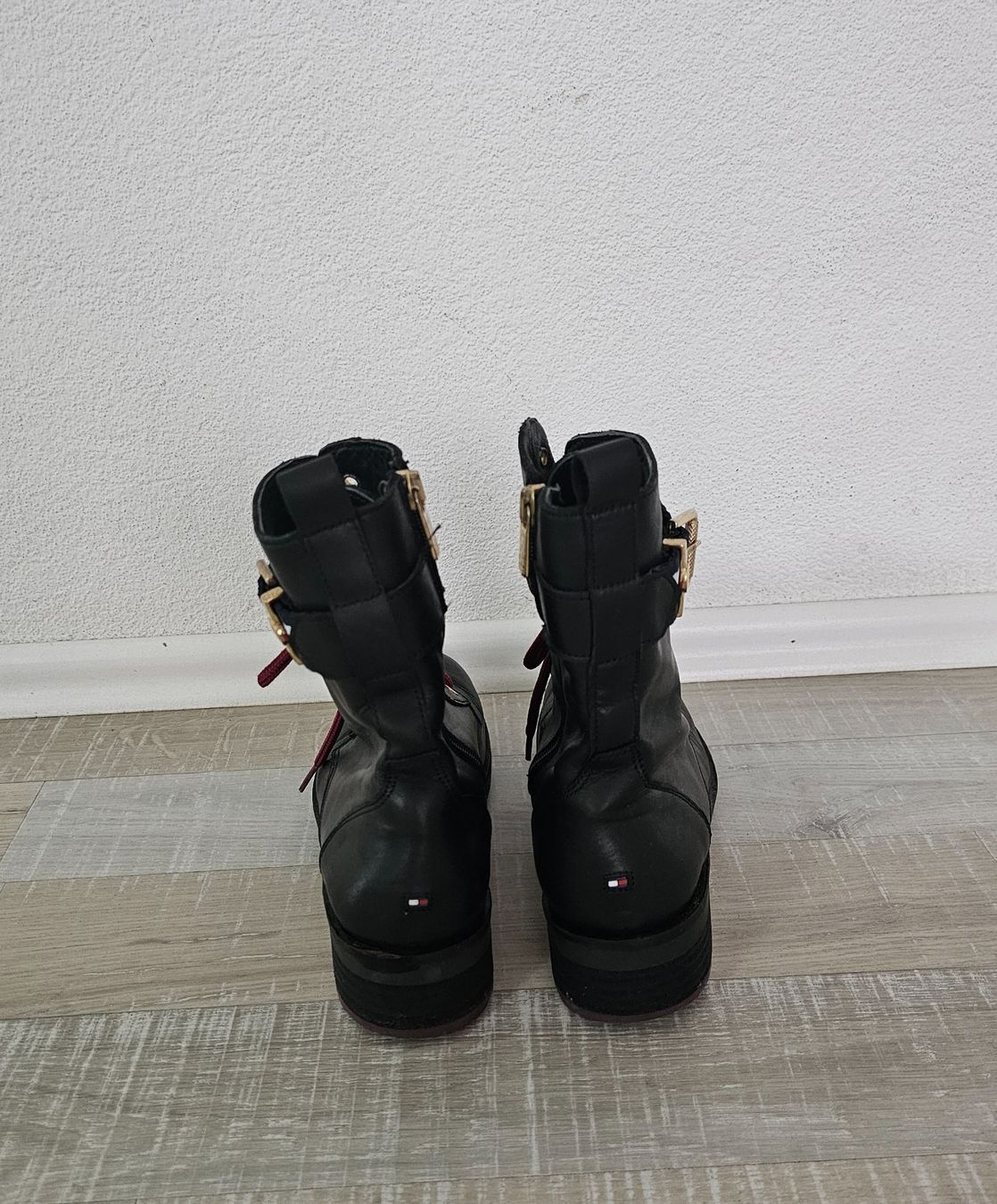 Tommy Hilfiger Damenschuhe: ***TOMMY HILFIGER ***Damen Schuhe Gr. 39 – Gebraucht aus Bronschhofen von David80 5