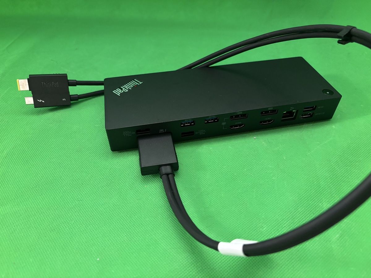 Lenovo Dockingstation: Lenovo ThinkPad Thunderbolt 3 Dock Gen 2 Typ 40AN – Gebraucht aus Kilchberg ZH von bionicdog