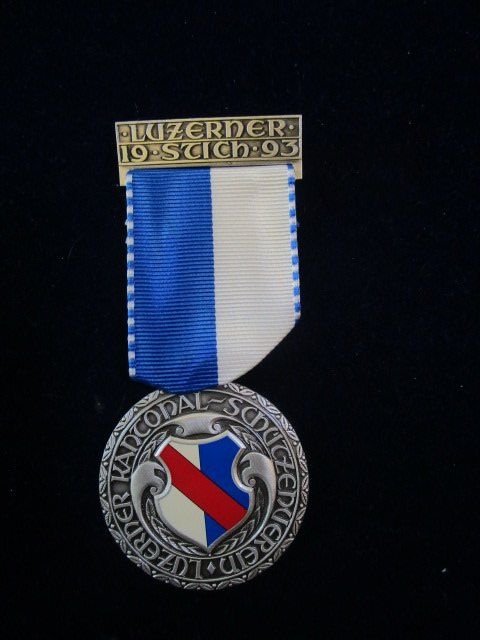 Medaglie: Luzerner Stich 1993 emailliertes Gemeindewappen Rain – Nuovo (secondo la descrizione) da Luzern venduto da Horoskop1