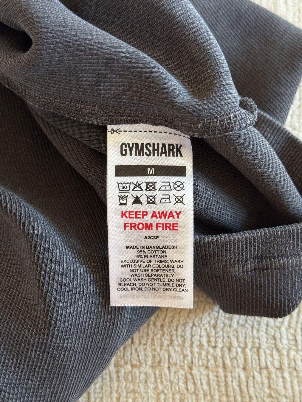 Gymshark T-shirt: Gymshark | Tanktop – Nuovo (secondo la descrizione) da Horgen venduto da onur_5 3