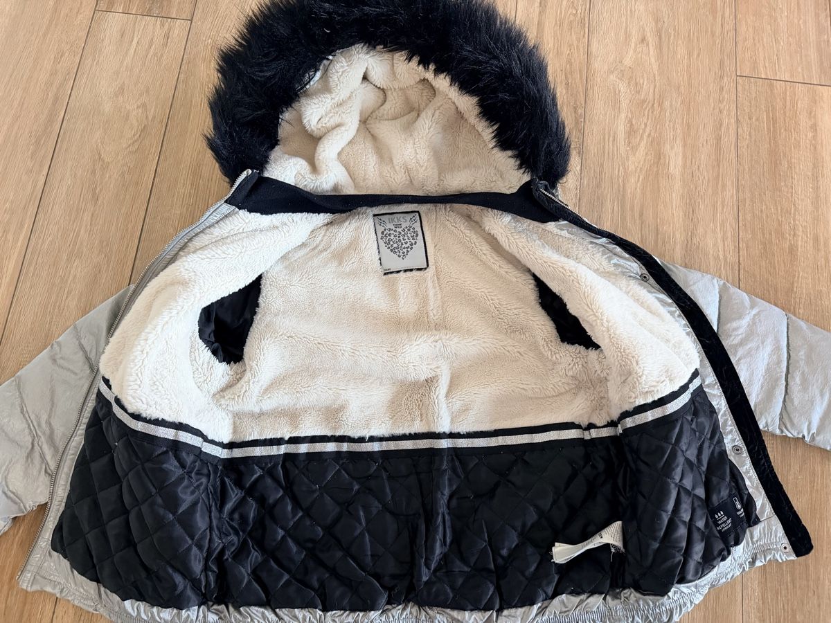 IKKS Giacche & Cappotti: Veste fille IKKS – Usato da Villars-le-Grand venduto da Eva_1986 1
