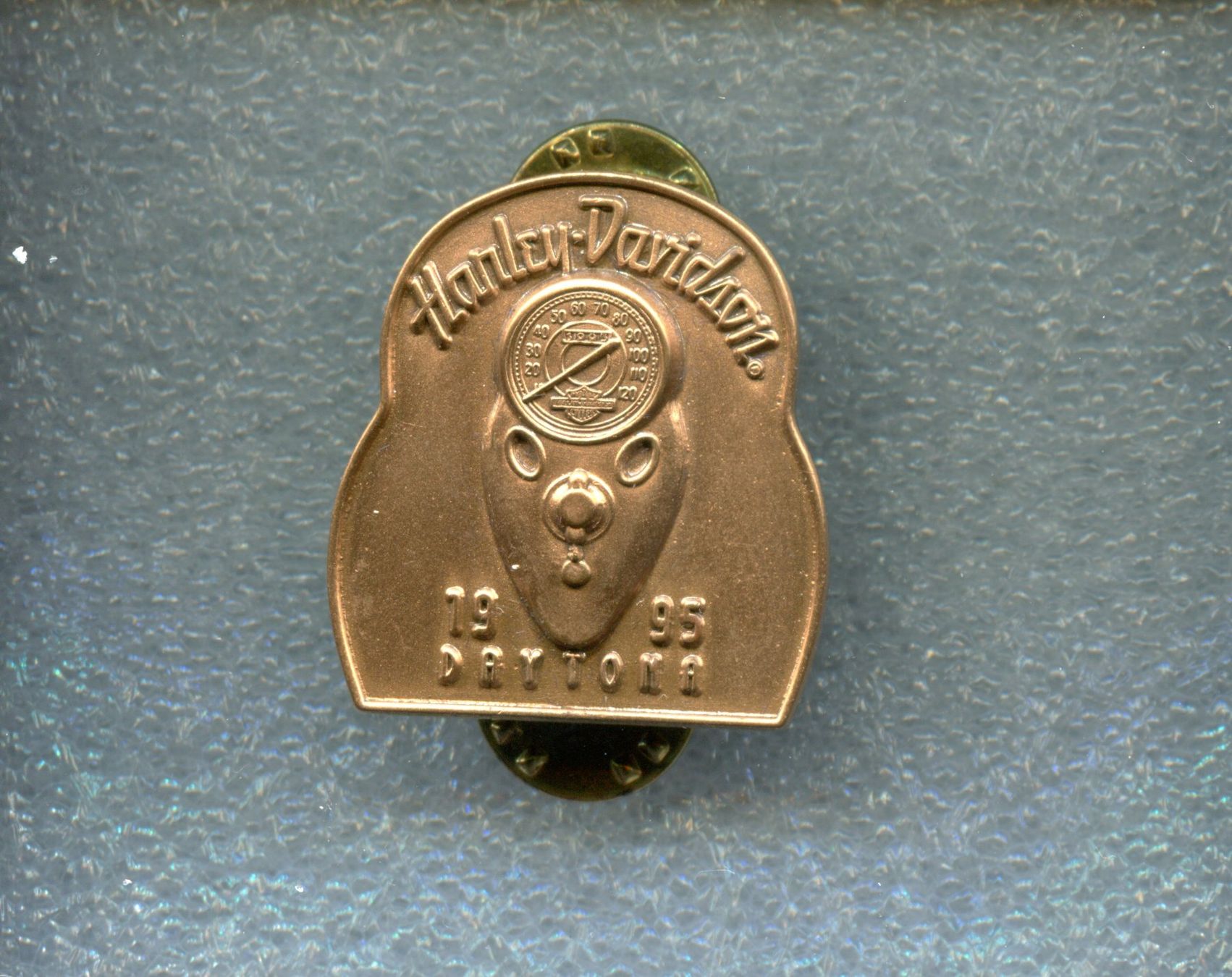 Harley-Davidson Placchette & Badge: HARLEY-DAVIDSON  1995  DAYTONA – Usato da Winterthur venduto da Sammleroase