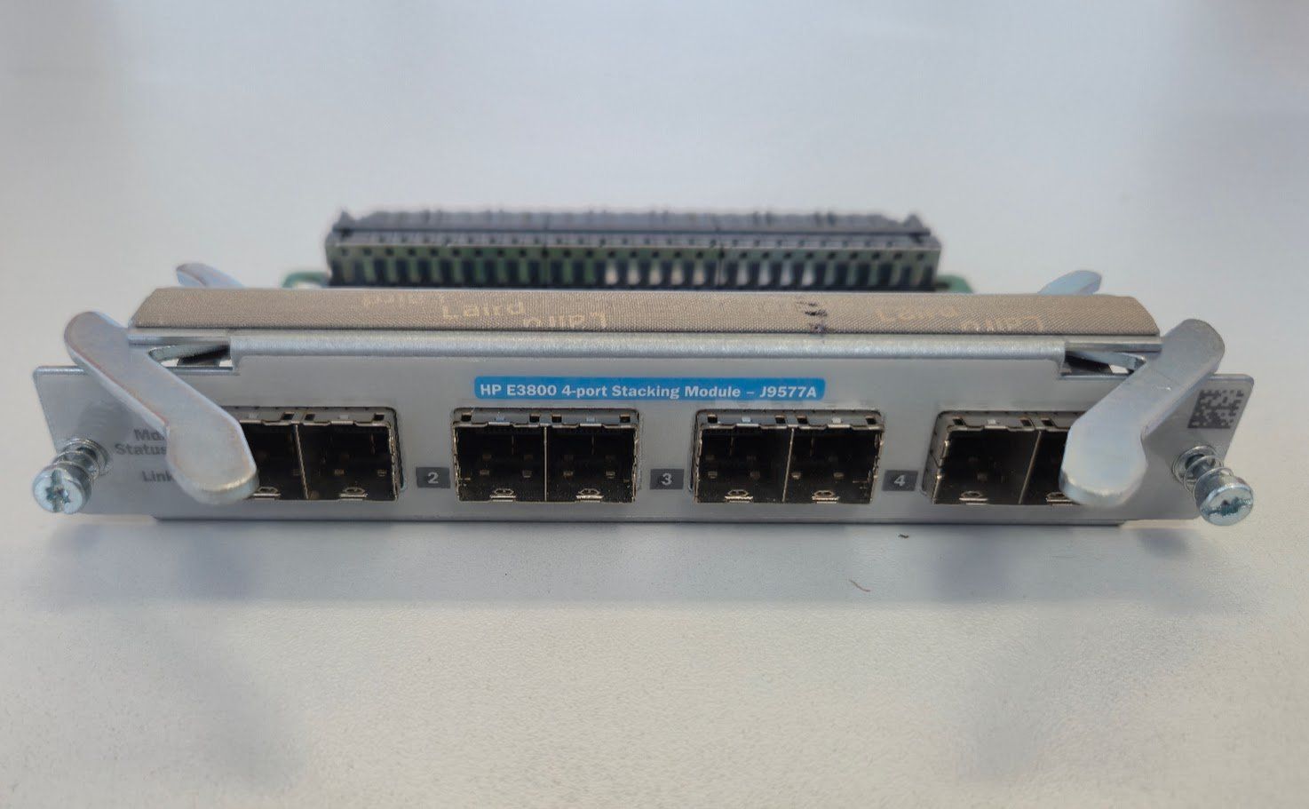Hewlett Packard Hub & Switch: HP J9577A E3800 4-Port Stacking Module – Usato da Eglisau venduto da Hpa1