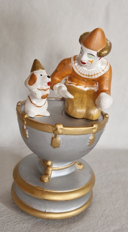 BOITE A MUSIQUE COFFRET TROUSSELIER AVEC CLOWN SAUTILLANT COLLECTION Deco D 126011