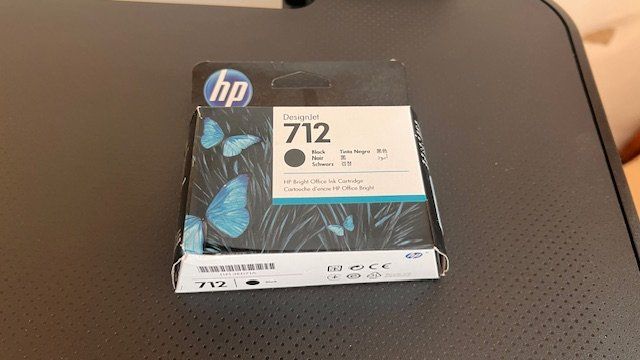 Hewlett Packard Stampanti: HP DesignJet T250 24-in A1-Plotter – Usato da Unterentfelden venduto da Wishingwell 4