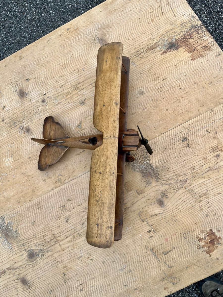 Spielzeuge: Antiker Modellflieger aus Holz – Gebraucht aus Ottikon von san_w99n 2