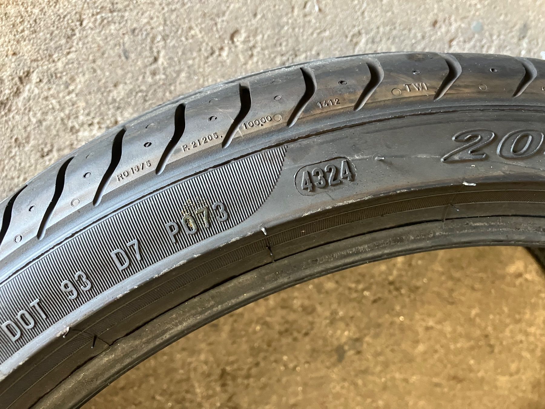 Sonstiges Schreiben & Zeichnen: 205/40/18 – Neu (gemäss Beschreibung) aus Preonzo von net_qrd7 1