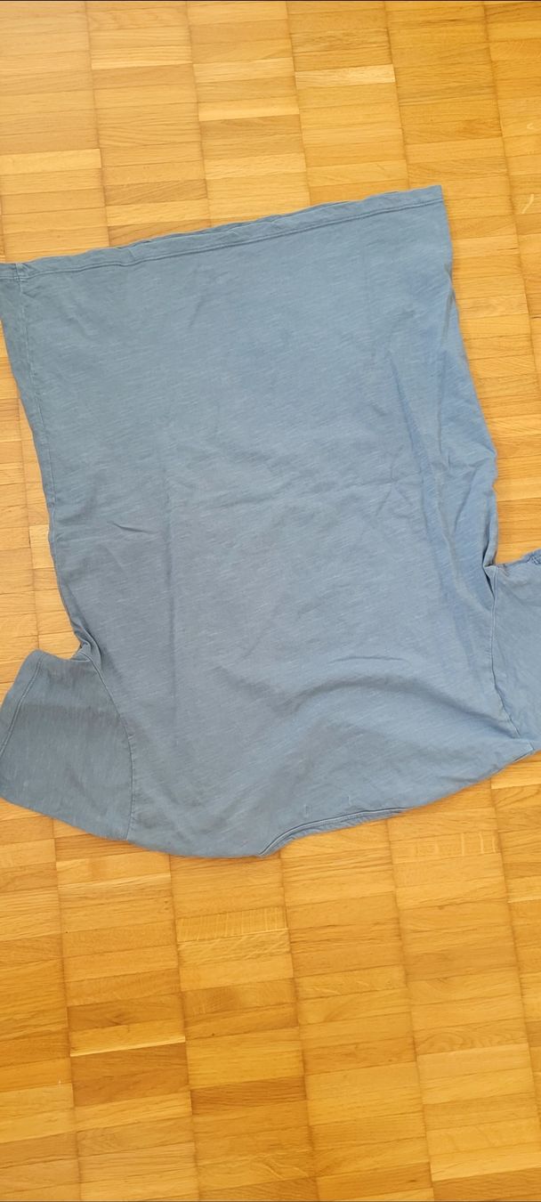T-shirt: Priorityhouse Herren T-Shirt, Grösse L – Usato da Emmenbrücke venduto da gatasalvache 5