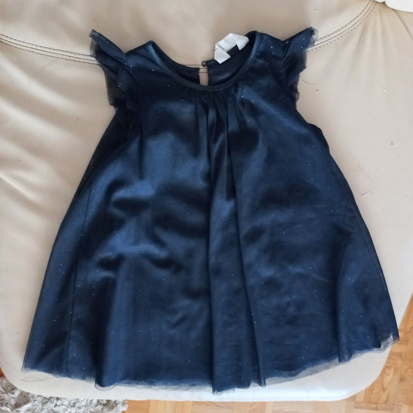 Vestiti & Gonne: Festliches Kleid gr.104 – Usato da Bachenbülach venduto da enigmatic