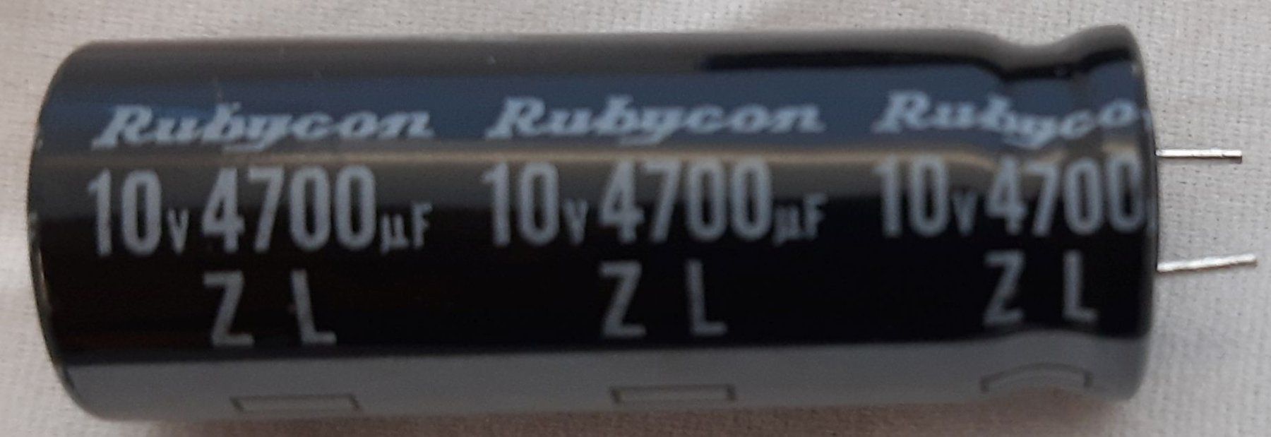 Componenti elettronici: 10x condensateur Rubycon ZL 4700uF 10V – Nuovo (secondo la descrizione) da Attalens venduto da Gmsa68