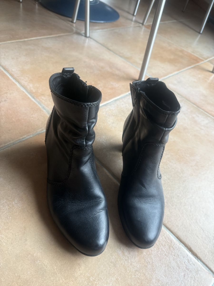 Scarpe da donna: Bottines noires t.41 – Nuovo (secondo la descrizione) da Noville venduto da Marnie02