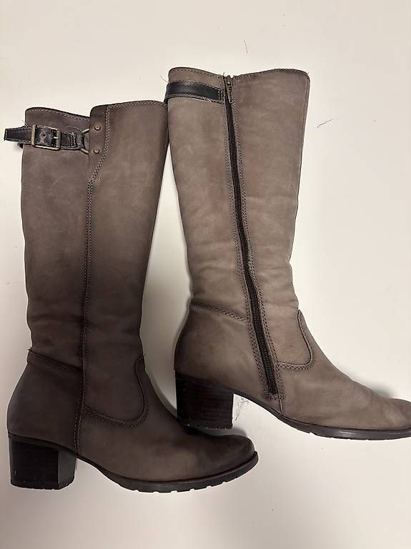 Tamaris Damenschuhe: Tamaris Stiefel Gr 38 – Gebraucht aus Zürich von Nicole_852