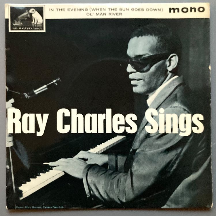 RAY CHARLES - RAY CHARLES SINGS | Kaufen auf Ricardo