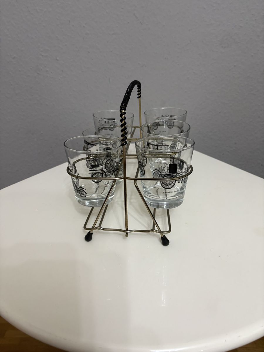 Bicchieri: Verres avec présentoir vintage  – Usato da petit lancy venduto da FerreiraLuis 2