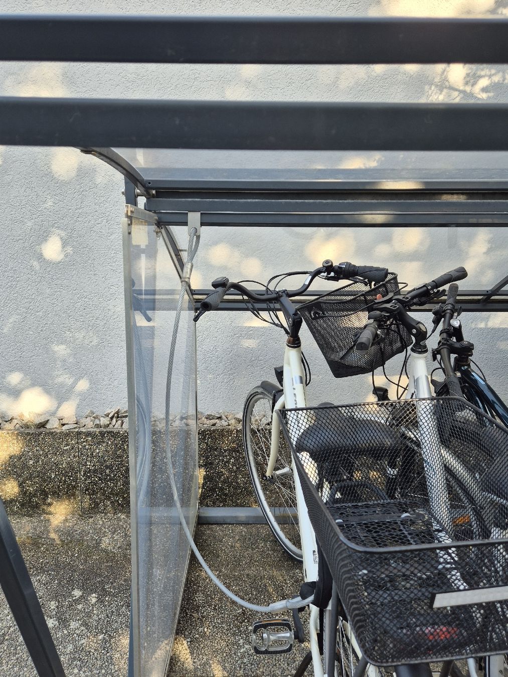 Rifugi: Velounterstand BikeRoof Typ 260 – Usato da Aesch BL venduto da Floh750 2