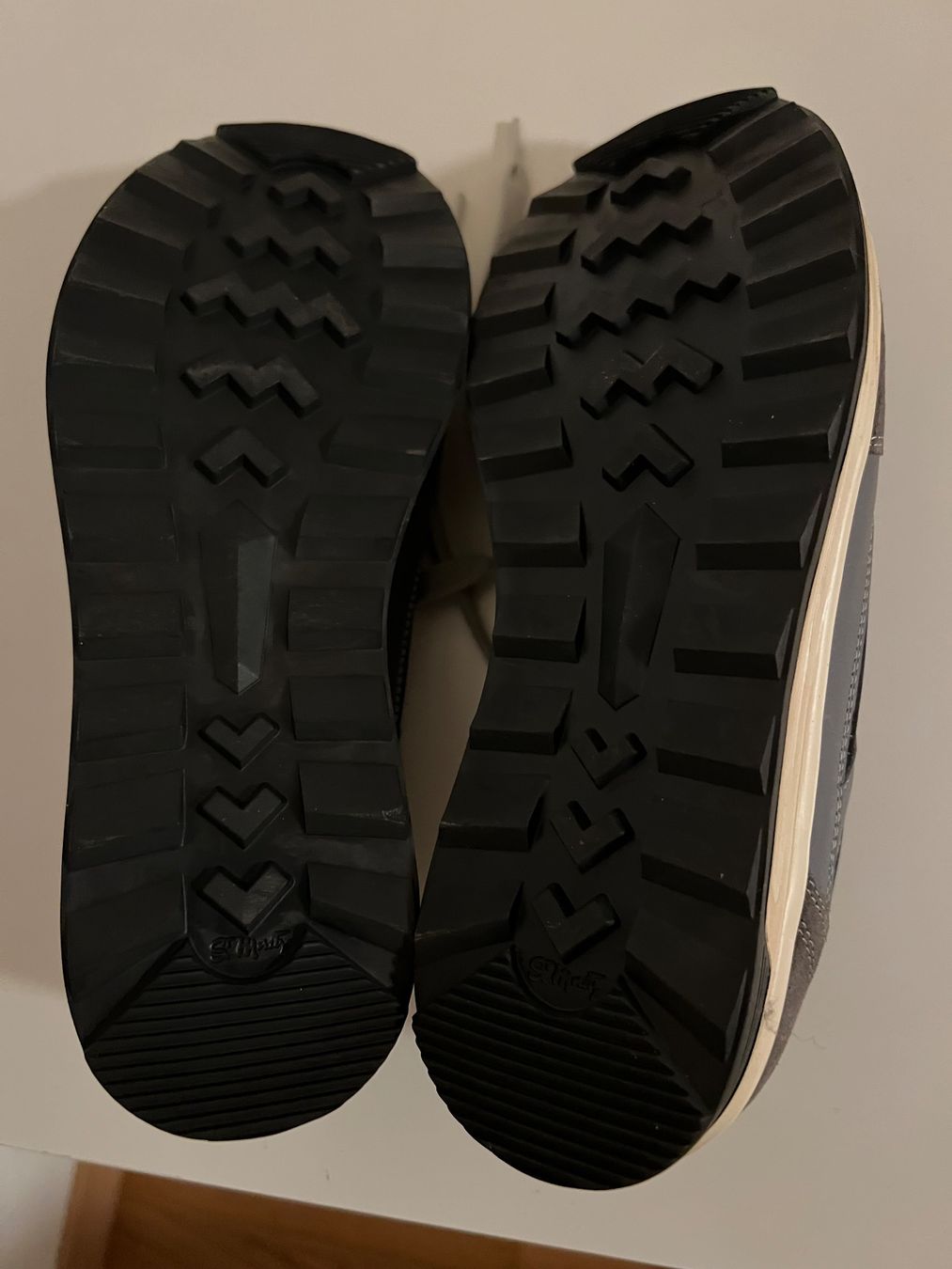 Scarpe da uomo: Hartjes Herren-Sneaker, Grösse 41. – Nuovo (secondo la descrizione) da Zürich venduto da Roon123 1