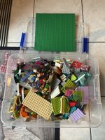 LOTTO Lego 4KG + 36 Minifigures
