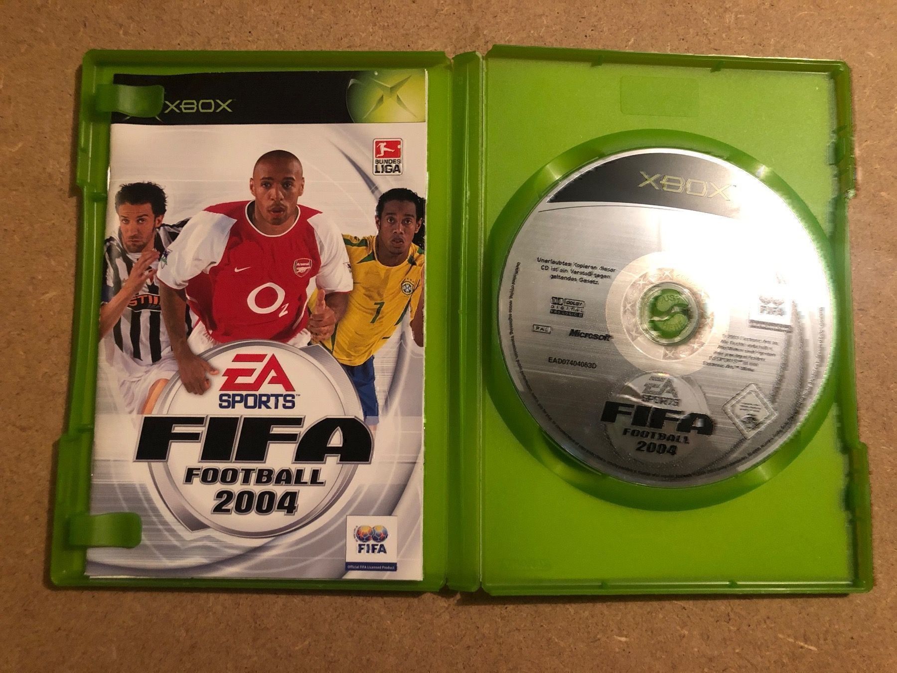 Giochi: FIFA 2004 für Xbox – Usato da Kestenholz venduto da Mad18 1