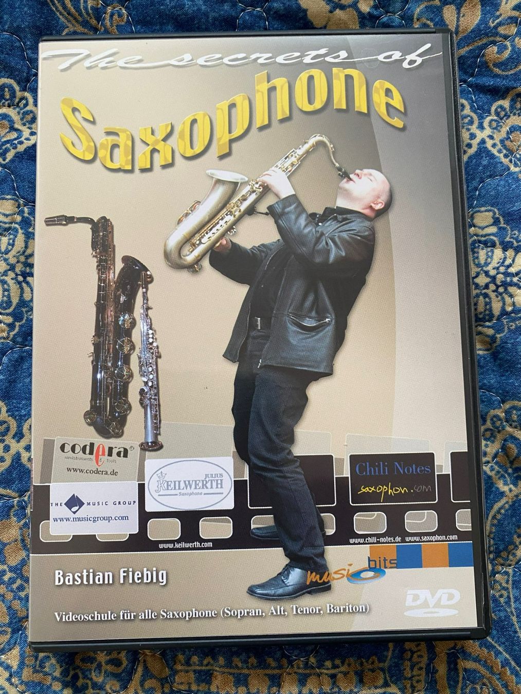 Tutti i DVDs: Secrets of Saxophone (DVD) – Usato da Baden venduto da Customer