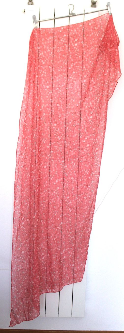 Foulards, Tücher & Schals: Foulard , 165 cm x 68 cm – Gebraucht aus Locarno von madame-tus-sauds