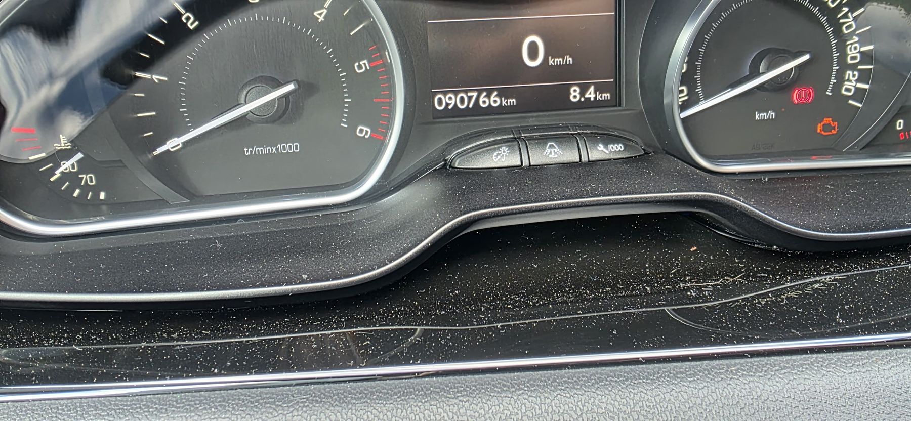 Peugeot Automobili: Peugeot 208 diesel 1.6 – Usato da Fribourg venduto da cbu_q7ck 2