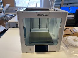 3D Drucker Ultimaker S3 gebraucht in gutem Zustand